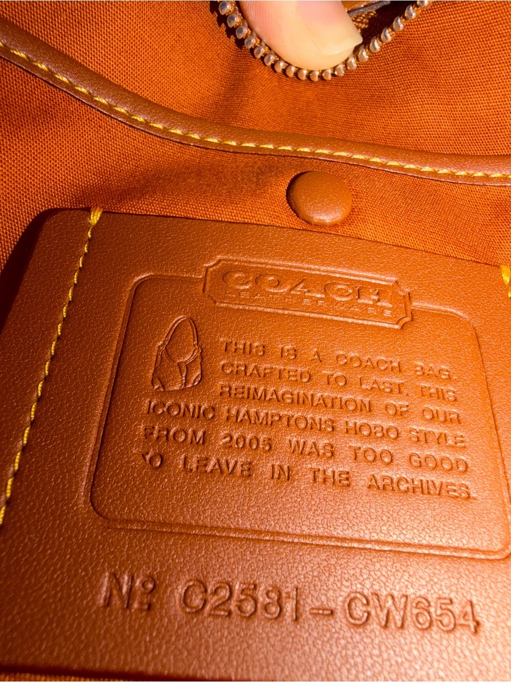 Coach Hamptons Hobo - Picture 9 of 9